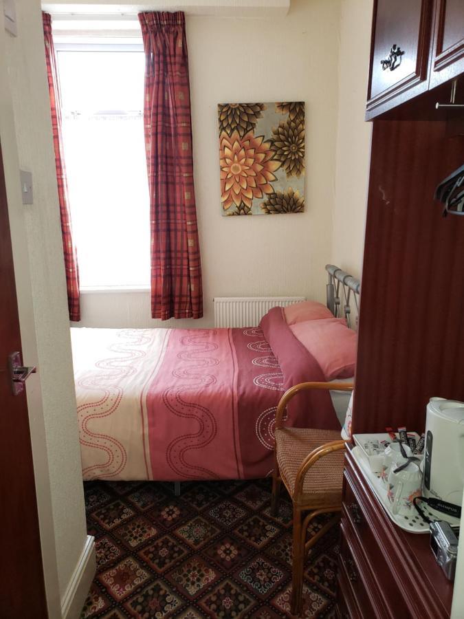 Fernlea Hotel Μπλάκπουλ Εξωτερικό φωτογραφία
