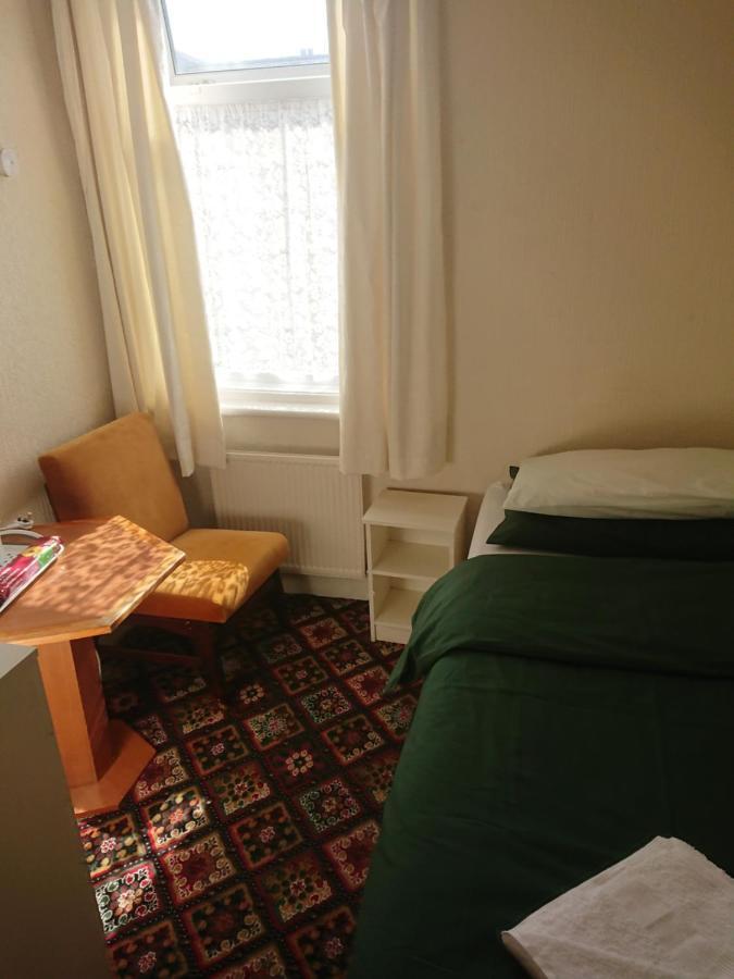Fernlea Hotel Μπλάκπουλ Εξωτερικό φωτογραφία